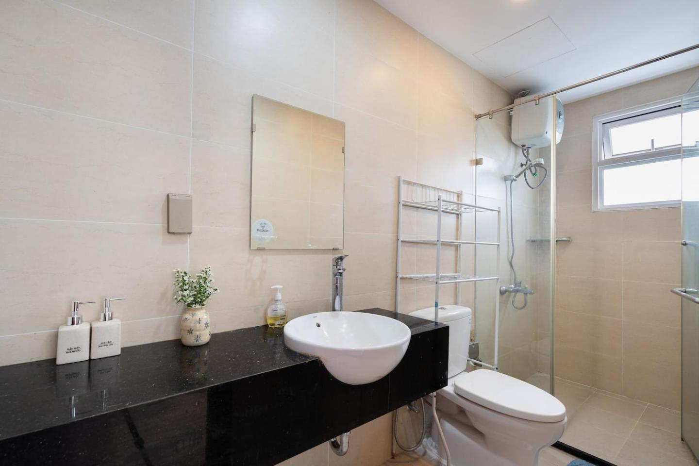 Căn hộ Charmington La Pointe - D10 TP. Hồ Chí Minh