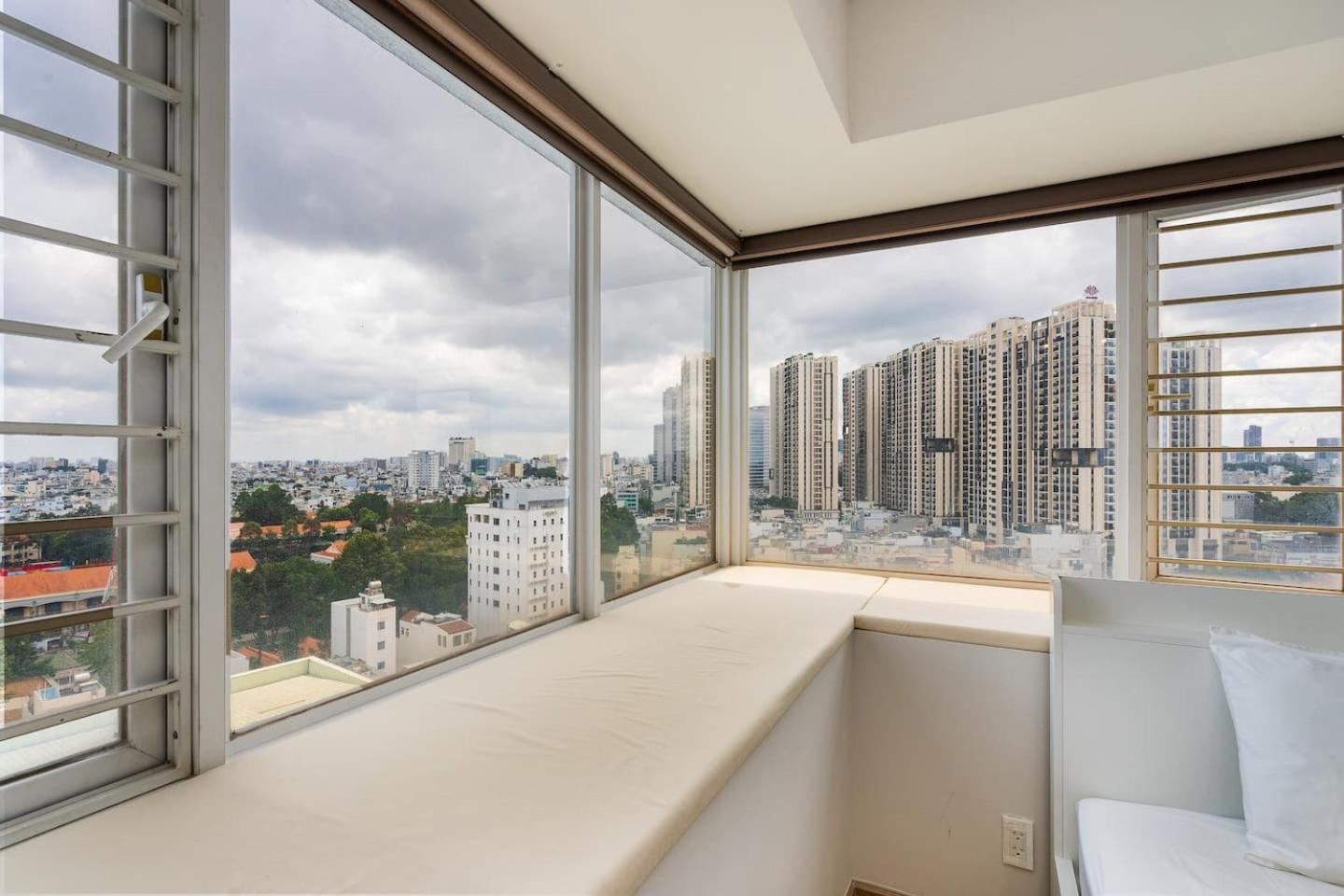 Căn hộ Charmington La Pointe - D10